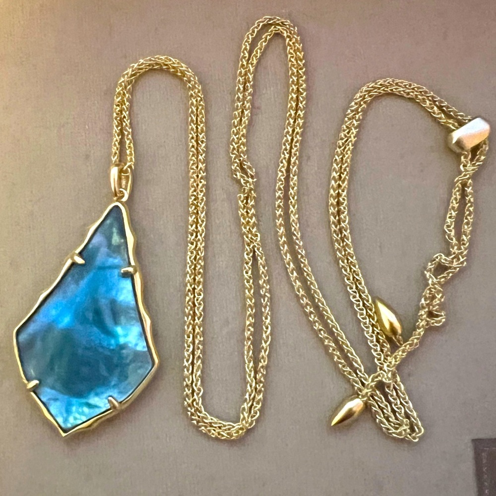 New Kendra Scott Blue Illusion Alex Necklace